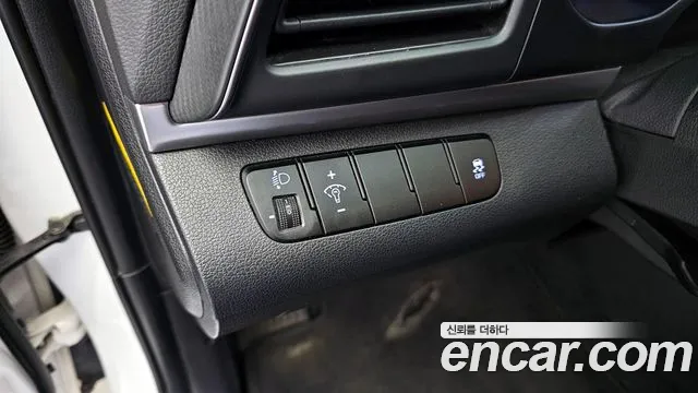 Hyundai The New Avante AD id 2325000 из Кореи 6