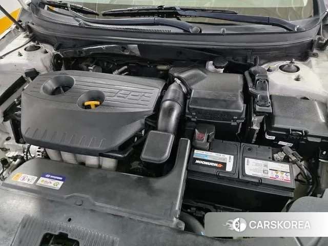 Hyundai LF Sonata 2018 Белый из Кореи, фото 6