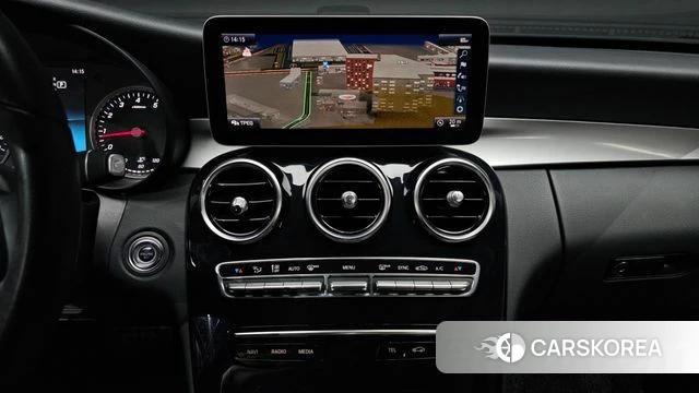 Mercedes-Benz C-Class W205 2019 Белый из Кореи, фото 6