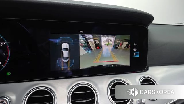Mercedes-Benz E-Class W213 2021 Черный из Кореи, фото 6