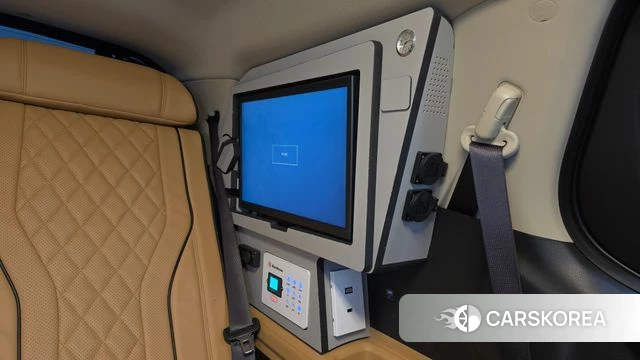 Kia Carnival 4th generation 2023 Черный из Кореи, фото 6