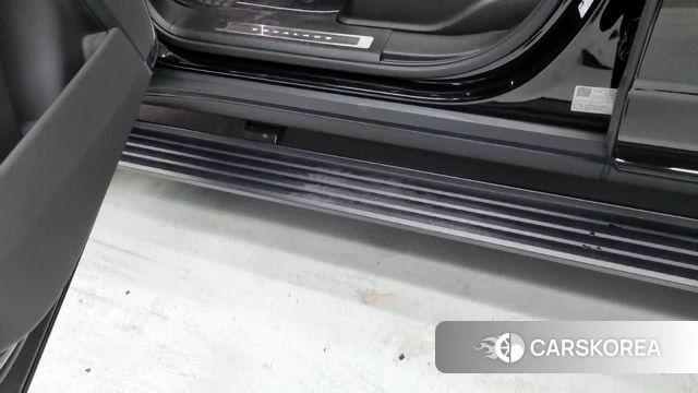 Cadillac Escalade 5th Generation 2025 Черный из Кореи, фото 6