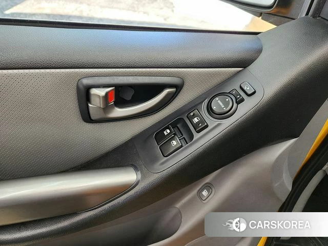 Hyundai The New Grand Starex 2019 Желтый из Кореи, фото 6