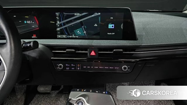 Kia EV6 2022 Жемчужный цвет из Кореи, фото 6