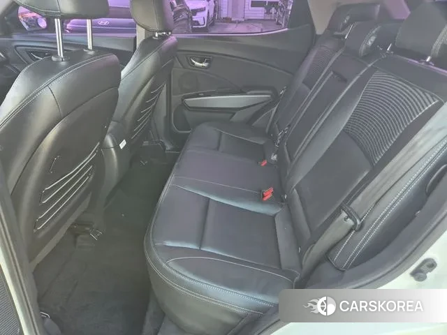 Ssangyong Tivoli Armor 2018 Белый из Кореи, фото 6