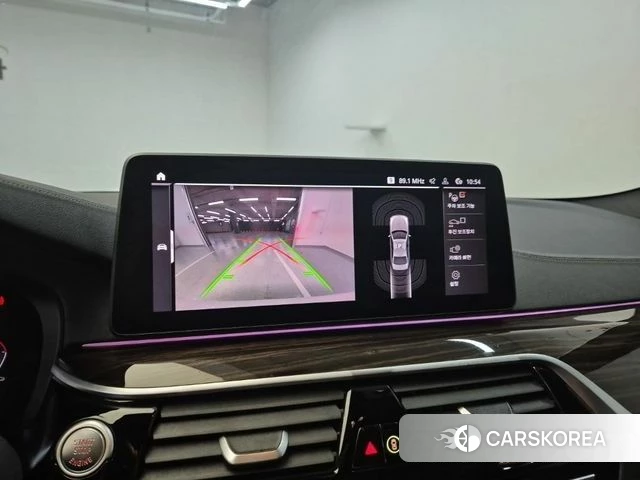 BMW 5 Series (G30) 2022 Белый из Кореи, фото 6