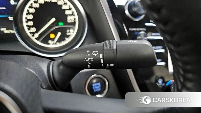 Toyota Camry (XV70) 2019 Коричневый из Кореи, фото 6