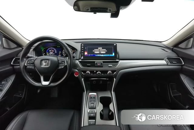 Honda Accord 2023 Белый из Китая, фото 6