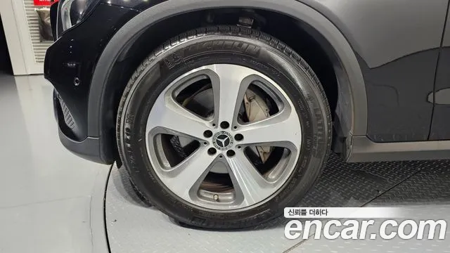 Mercedes-Benz GLC-Class X253 2018 Черный из Кореи, фото 6