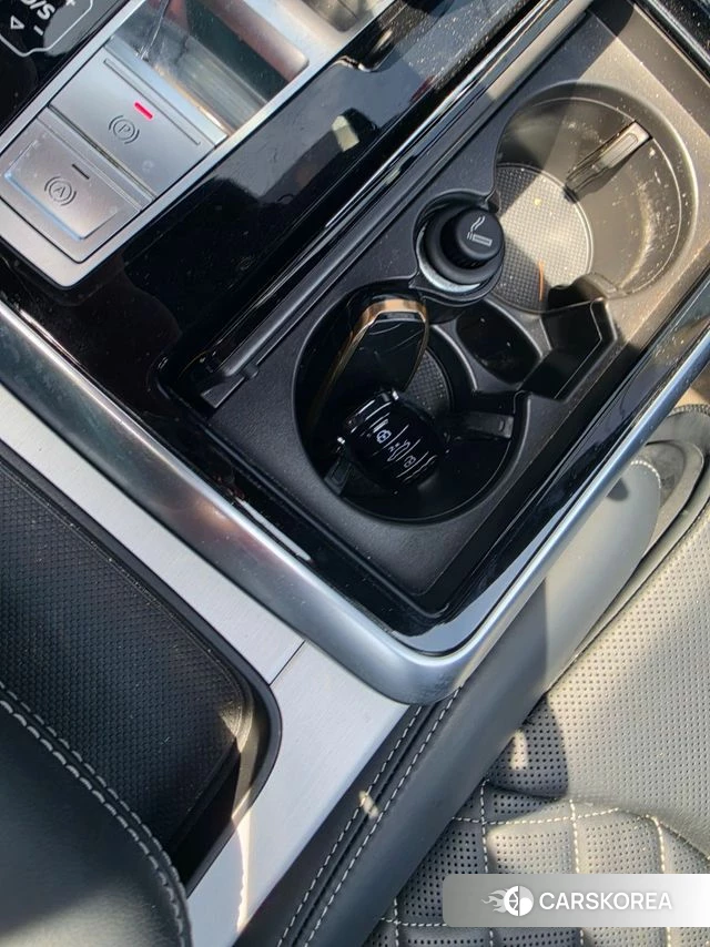 Audi Q8 (4M) 2021 Серый из Кореи, фото 6