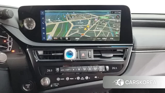 Lexus ES300h 7th generation 2023 Серый из Кореи, фото 6