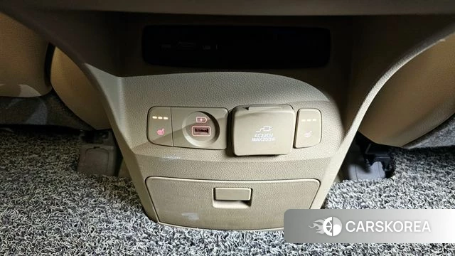 Kia The New Carnival 2019 Белый из Кореи, фото 6