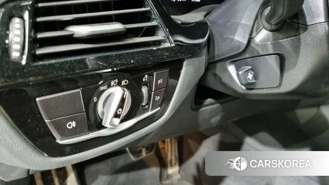 BMW 5 Series (G30) 2023 Черный из Кореи, фото 6