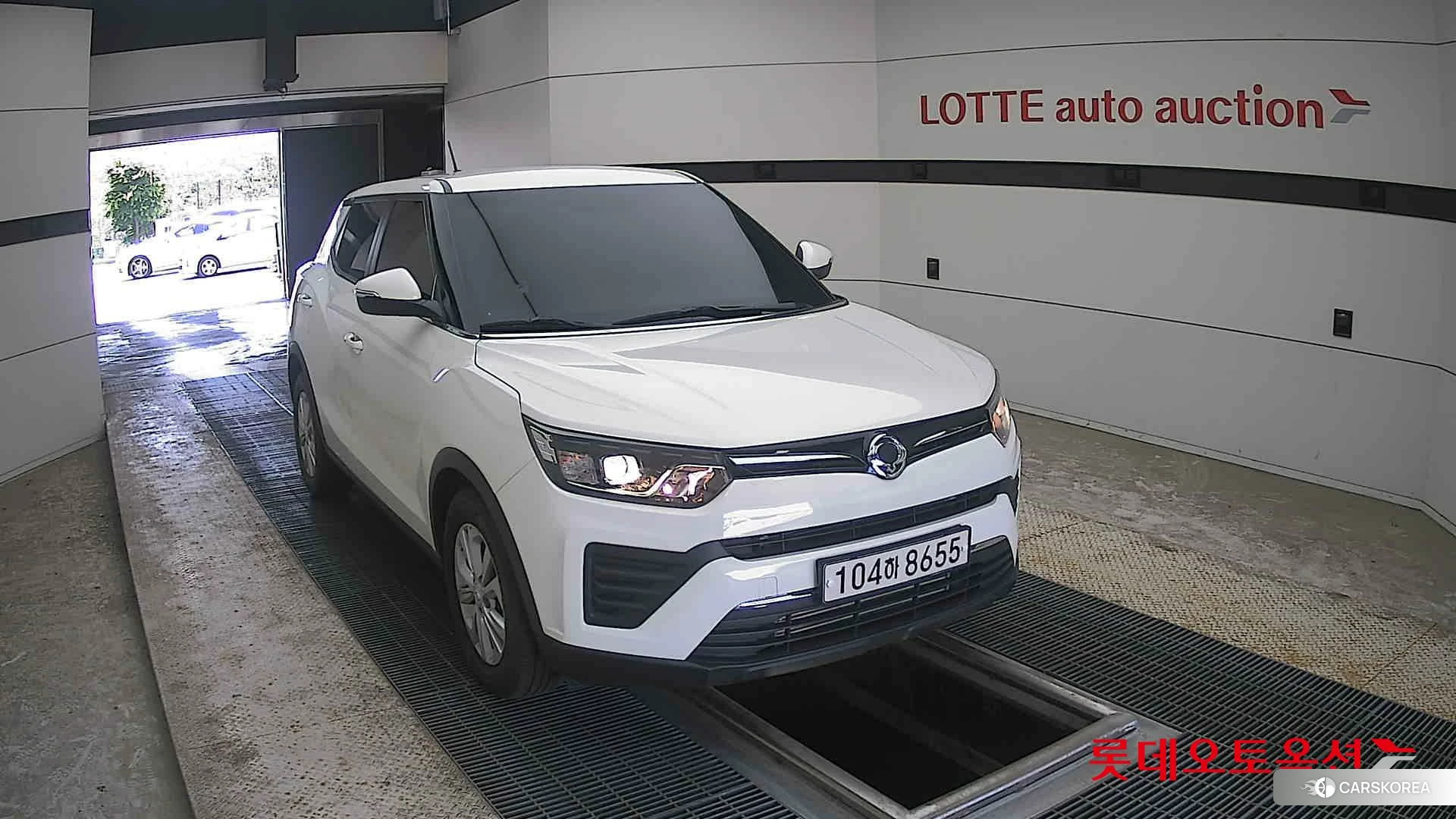 SsangYong Tivoli 2021 Grand White из Кореи, фото 6