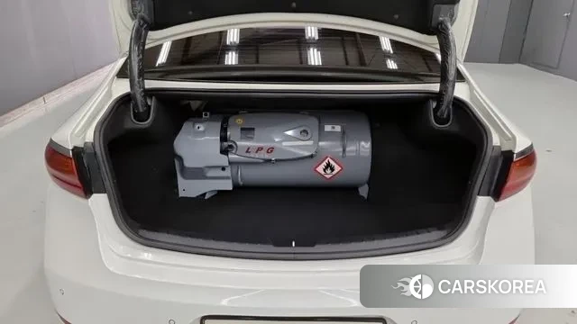 Kia Come New K7 2018 Белый из Кореи, фото 6