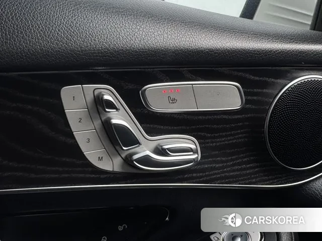 Mercedes-Benz GLC-Class X253 2019 Белый из Кореи, фото 6