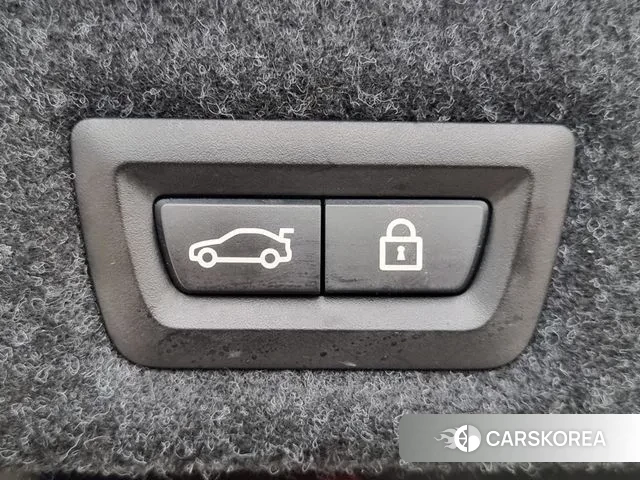 BMW 5 Series (G30) 2021 Черный из Кореи, фото 6