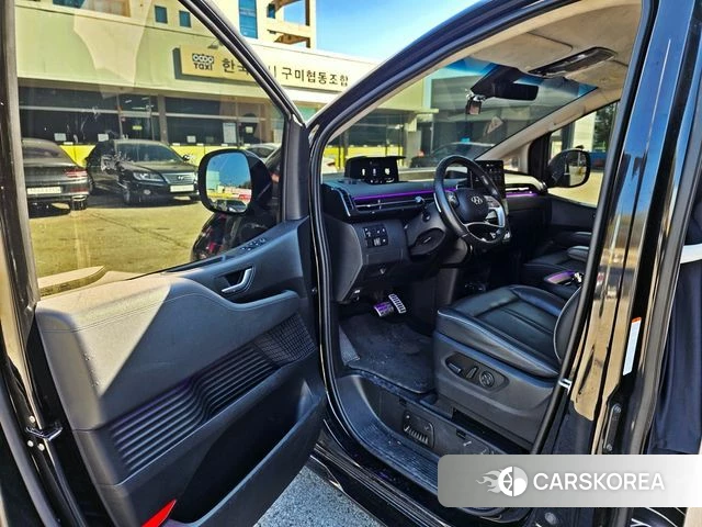 Hyundai Staria 2022 Черный из Кореи, фото 6