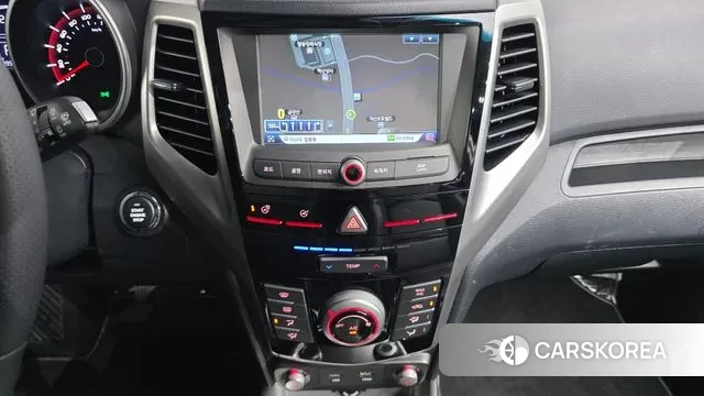 Ssangyong Tivoli Armor 2018 Белый из Кореи, фото 6