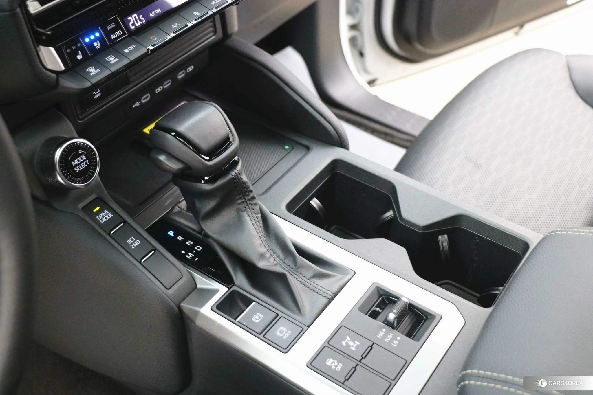Toyota Prado 2025 Белый из Китая, фото 6