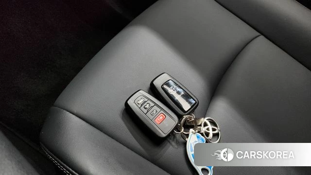 Toyota RAV4 5th Generation 2024 Белый из Кореи, фото 6