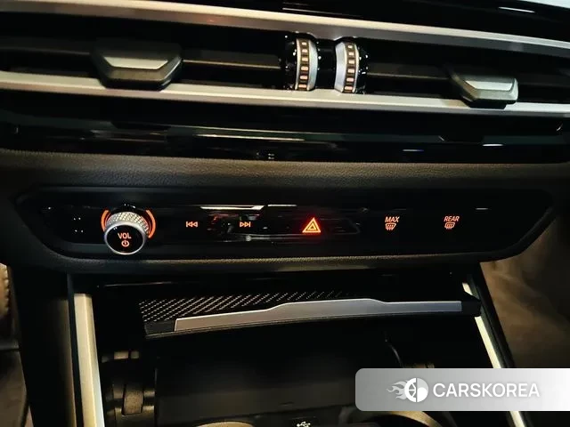 BMW M2 (G87) 2024 Черный из Кореи, фото 6