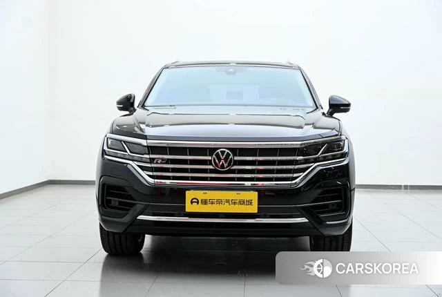 Volkswagen Touareg 2021 Черный из Китая, фото 6