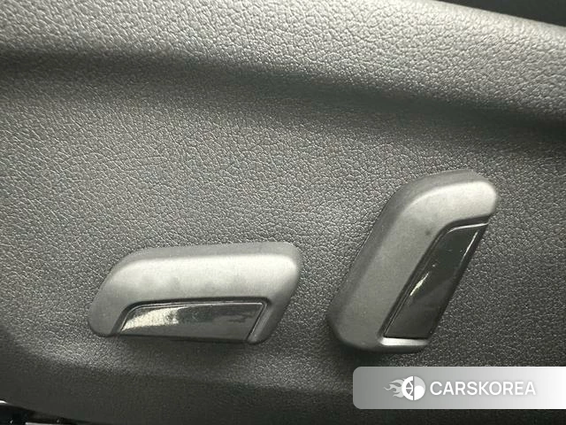 Mazda CX-50 line also 2023 Темно-серый из Китая, фото 6