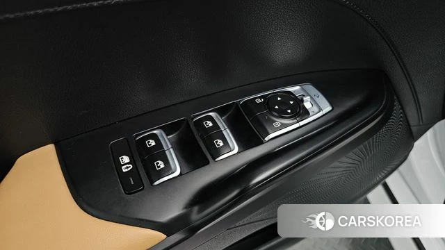 Kia K5 3rd generation 2023 Белый из Кореи, фото 6