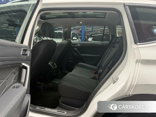 Volkswagen Tiguan L 2022 Белый из Китая, фото 6