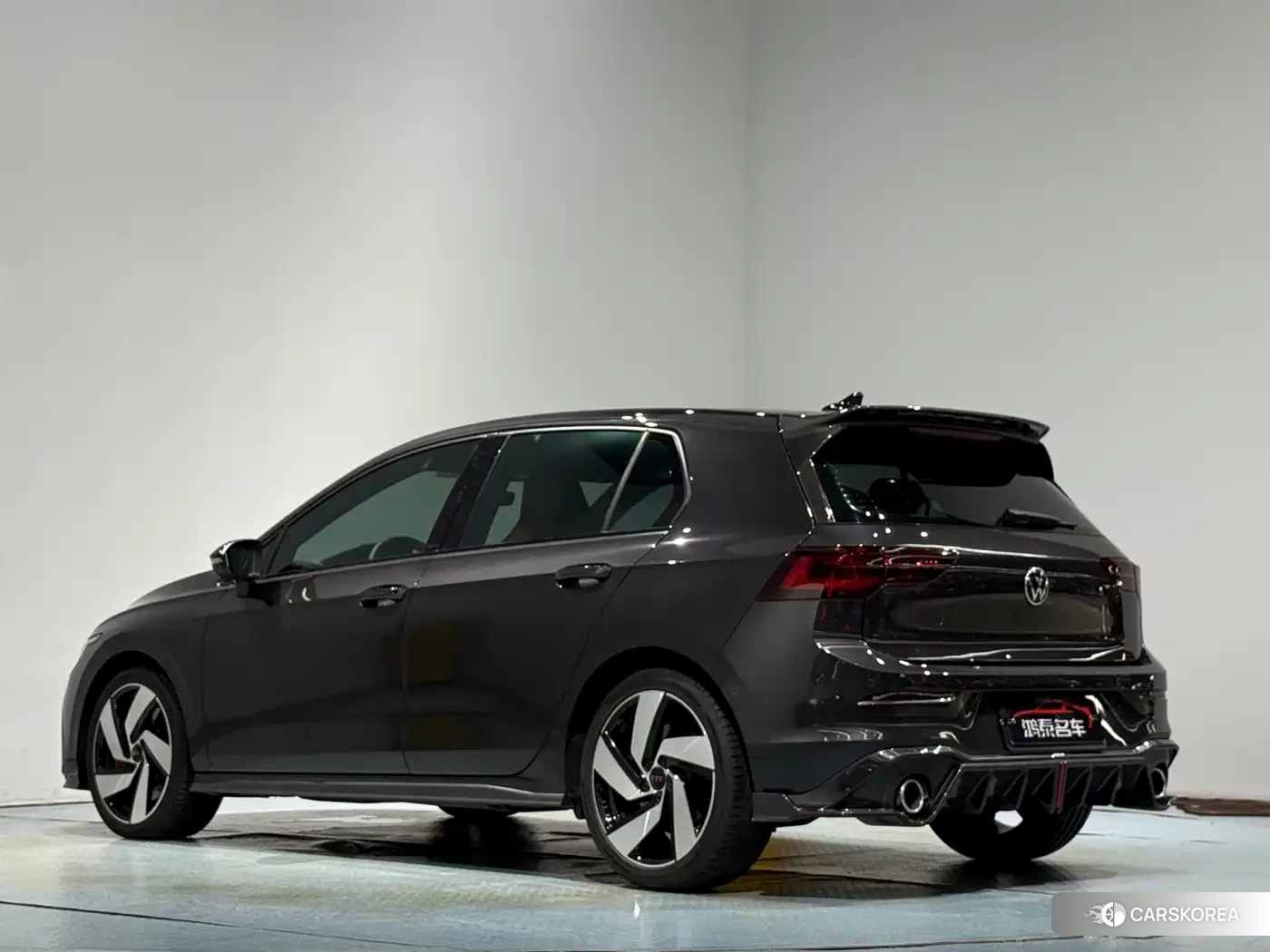 Volkswagen Golf 2024 Черный из Китая, фото 6