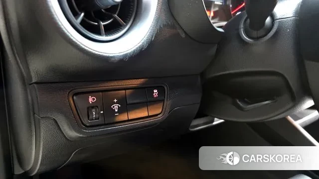 Kia The New K3 2nd generation 2021 Белый из Кореи, фото 6