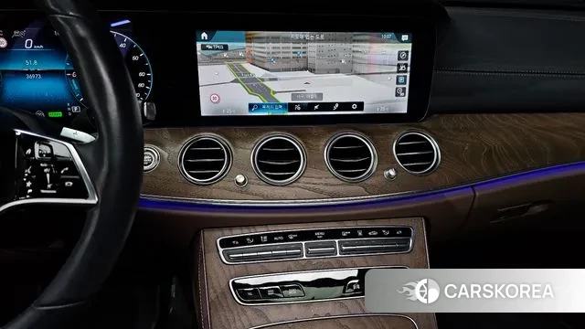 Mercedes-Benz E-Class W213 2023 Белый из Кореи, фото 6