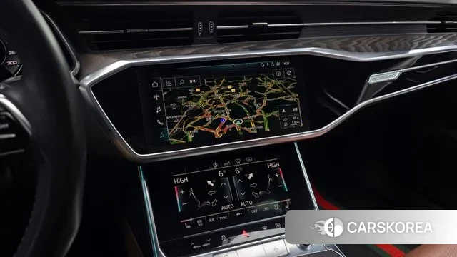 Audi A6 (C8) 2020 Белый из Кореи, фото 6