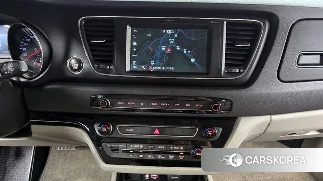 Kia The New Carnival 2020 Серый из Кореи, фото 6