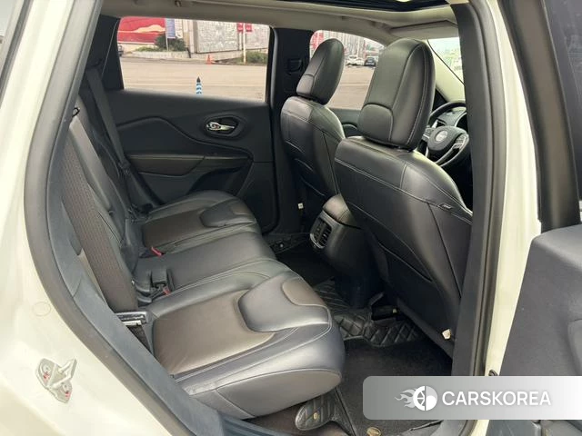Jeep Free light 2020 Белый из Китая, фото 6