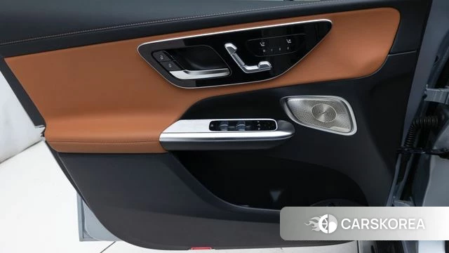 Mercedes-Benz GLC-Class X254 2025 Серебряный из Кореи, фото 6