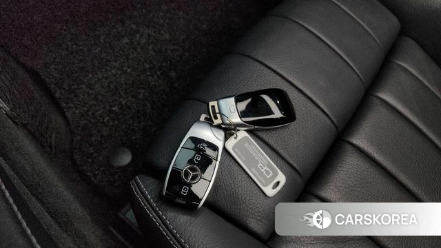 Mercedes-Benz E-Class W213 2019 Черный из Кореи, фото 6