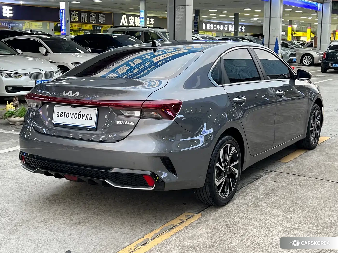 Kia K3 2023 Silver/gray из Китая, фото 6