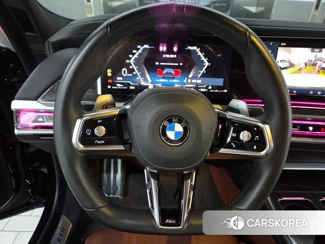 BMW 7 Series (G70) 2023 Черный из Кореи, фото 6