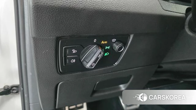 Volkswagen Arteon 2022 Белый из Кореи, фото 6
