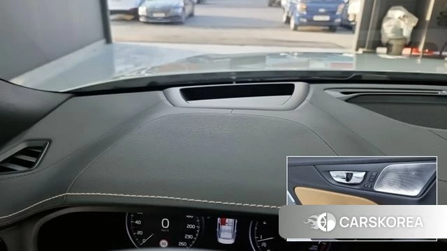 Volvo S60 3rd generation 2021 Жемчужный цвет из Кореи, фото 6