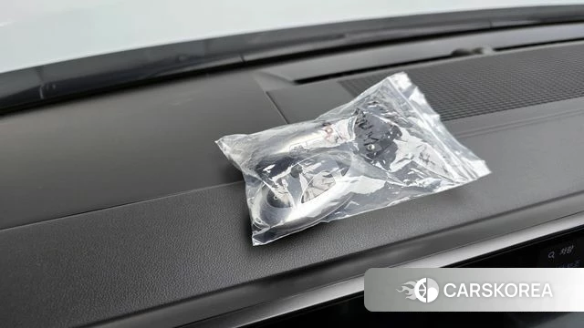 Hyundai Grandeur Hybrid (GN7) 2024 Белый из Кореи, фото 6