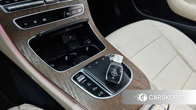 Mercedes-Benz E-Class W213 2023 Черный из Кореи, фото 6