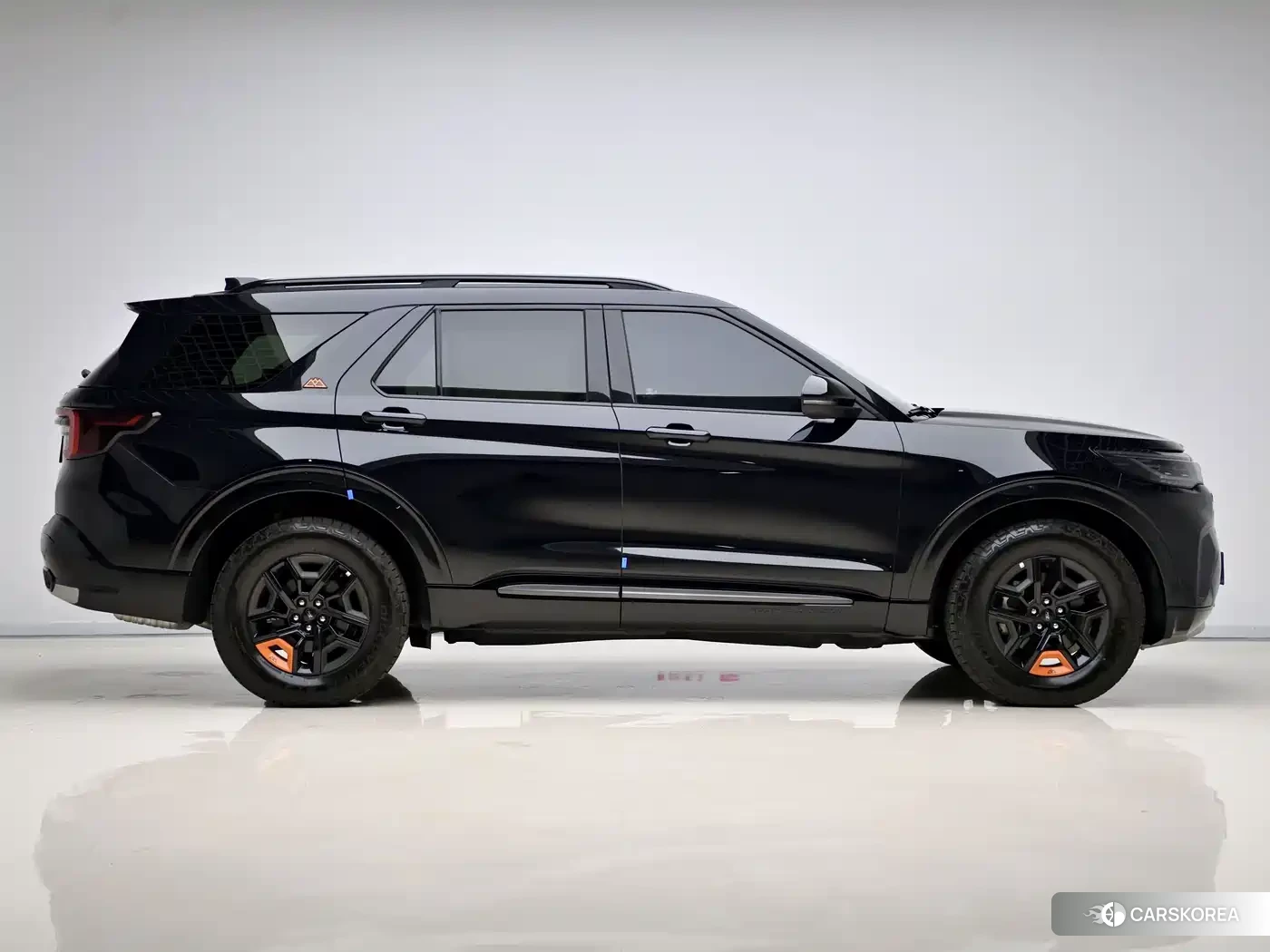 Ford Explorer 2025 Черный из Китая, фото 6