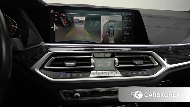 BMW X7 (G07) 2022 Серый из Кореи, фото 6