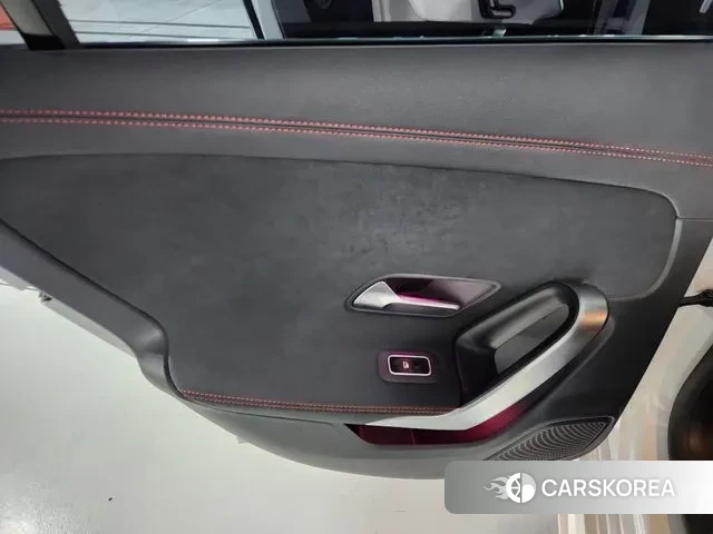 Mercedes-Benz CLA-Class C118 2025 Белый из Кореи, фото 6