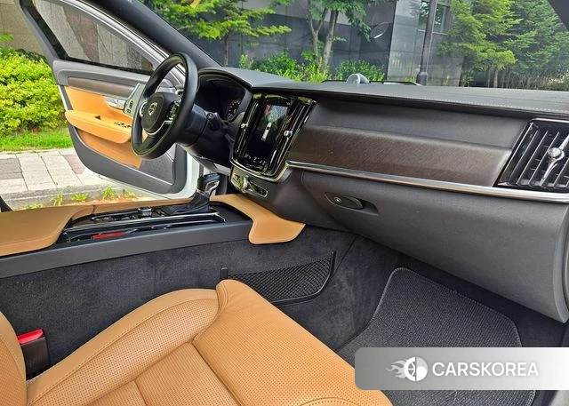 Volvo V90 Cross-Country 2018 Белый из Кореи, фото 6