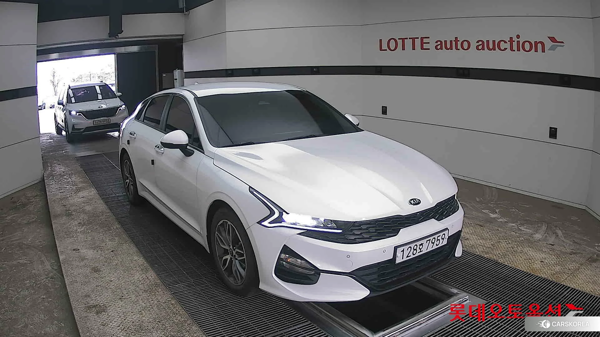 Kia K5 2020 Snow White Pearl (optional) из Кореи, фото 6