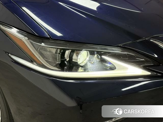 Lexus ES 2021 Синий из Китая, фото 6